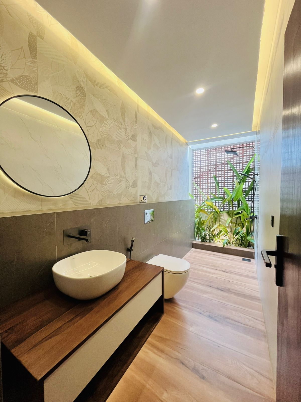 DELUXE DOUBLE ROOM — photo 13