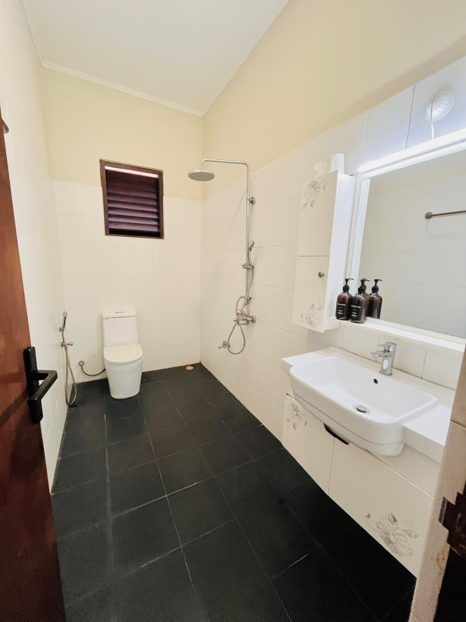 DELUXE TRIPLE ROOM — photo 4