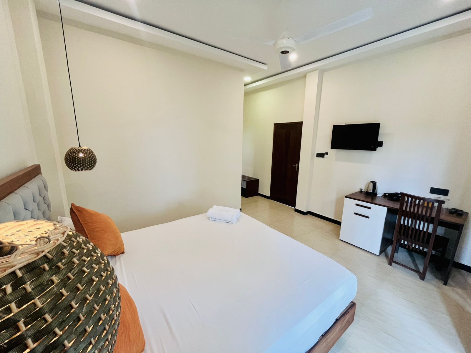 DELUXE DOUBLE ROOM — photo 7